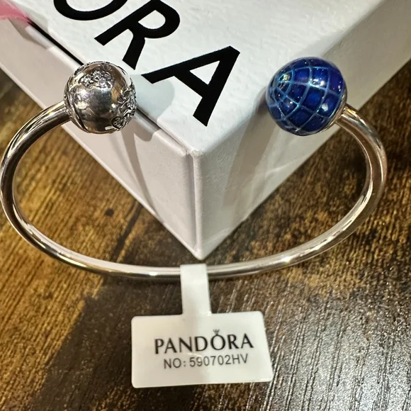Authentic Pandora Silver Classic "You Mean The World To Me"Open Bangle, SZ17.5CM - Picture 4 of 9